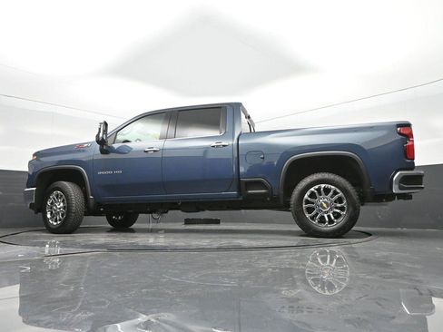 New 2026 Chevrolet Silverado 2500 LTZ w/ LTZ Premium Package image 40