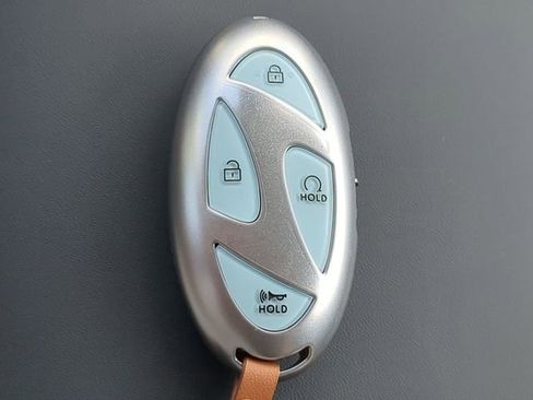 New 2026 Hyundai Ioniq 9 SE image 27