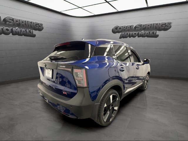 Used 2025 Nissan Kicks SR FWD image 5