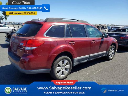 Used 2011 Subaru Outback 2.5i Premium AWD/4WD image 4