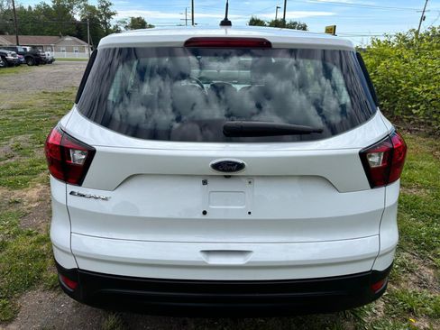 Used 2019 Ford Escape S FWD image 6
