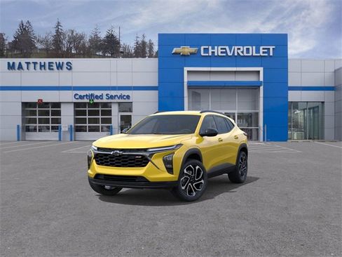 New 2025 Chevrolet Trax RS w/ Driver Confidence Package image 8