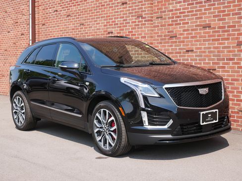 Used 2024 Cadillac XT5 Sportv w/ Technology Package AWD/4WD image 27