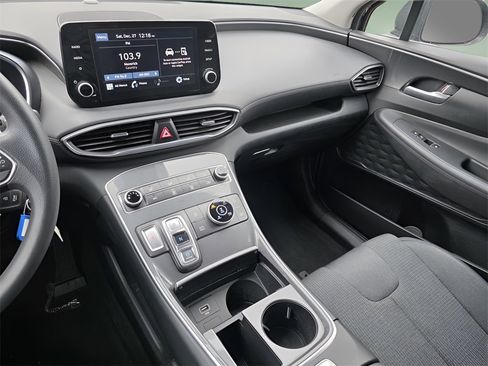 Used 2023 Hyundai Santa Fe SE image 28