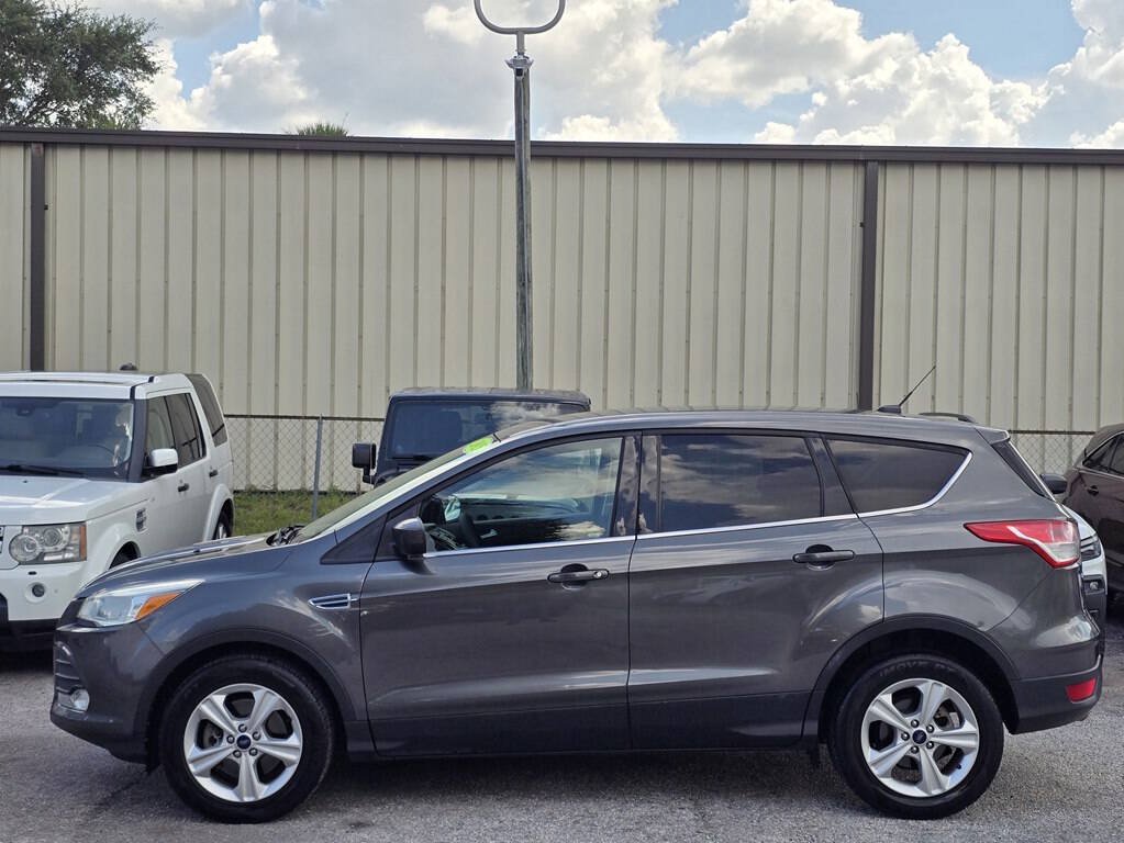 Used 2015 Ford Escape SE FWD image 5