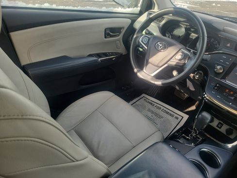 Used 2015 Toyota Avalon XLE Touring image 16
