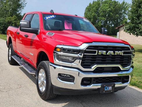 Used 2026 RAM 2500 Big Horn AWD/4WD image 7
