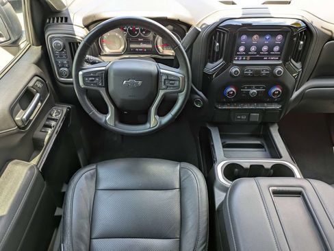 Used 2022 Chevrolet Silverado 1500 RST w/ Safety Package AWD/4WD image 16
