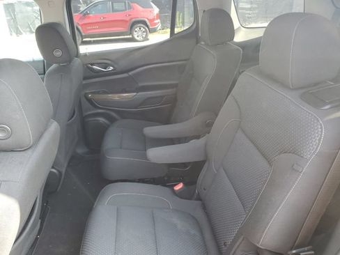Certified 2023 GMC Acadia SLE w/ Driver Convenience Package FWD image 23