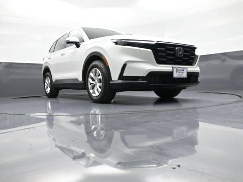 Certified 2025 Honda CR-V LX image 26