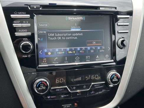 Used 2015 Nissan Murano SL w/ SL Technology Package FWD image 19