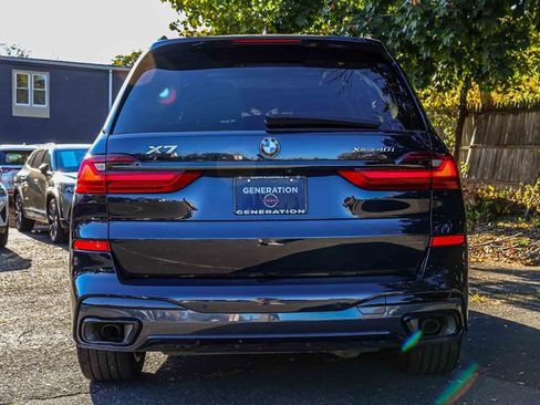 Used 2022 BMW X7 xDrive40i w/ M Sport Package image 5