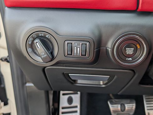 Used 2022 Maserati Ghibli Modena image 33