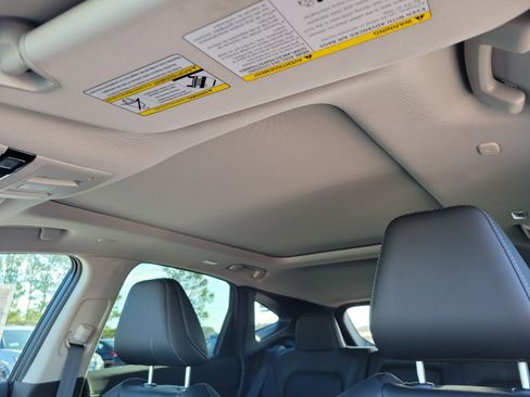 New 2025 Nissan Murano SL image 16