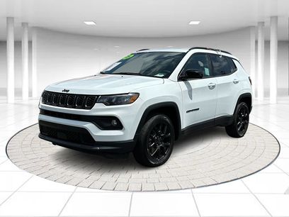 Used 2025 Jeep Compass Latitude w/ Altitude Special Edition