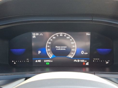 Certified 2023 Volkswagen Taos SE w/ Panoramic Sunroof Package image 20