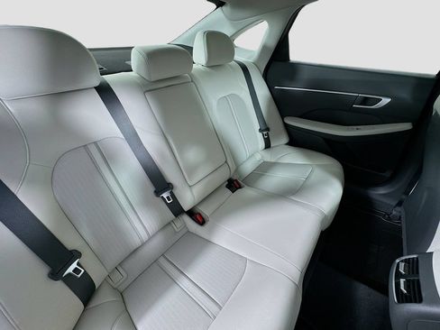New 2026 Hyundai Sonata SEL FWD image 30