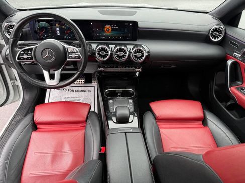 Used 2021 Mercedes-Benz CLA 250 4MATIC image 21