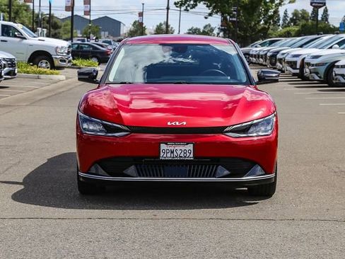 Used 2024 Kia EV6 Wind RWD image 7