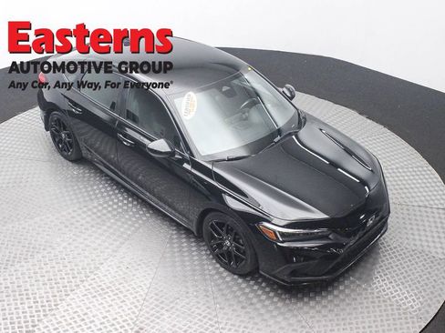 Used 2022 Honda Civic Sport image 3