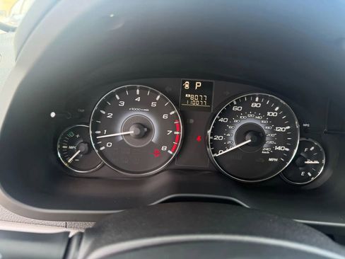 Used 2010 Subaru Outback 2.5i Premium image 22