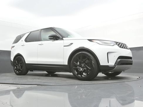 Used 2025 Land Rover Discovery S AWD/4WD image 25