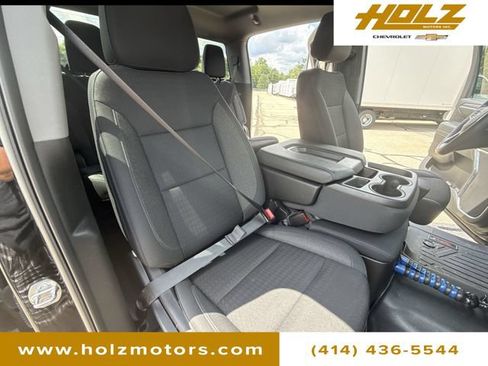 Used 2024 Chevrolet Silverado 1500 LT AWD/4WD image 26