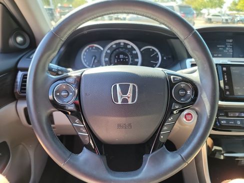 Used 2016 Honda Accord EX-L image 16