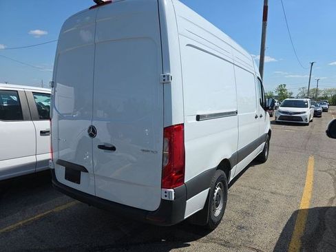 Used 2024 Mercedes-Benz Sprinter 144 Cargo w/ Acoustic Package image 4
