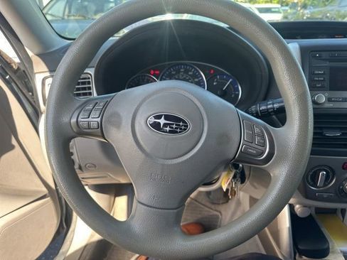 Used 2010 Subaru Forester 2.5X Premium w/ Popular Equipment Group 1A image 4