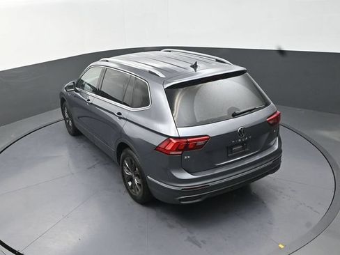Used 2024 Volkswagen Tiguan SE AWD/4WD image 27