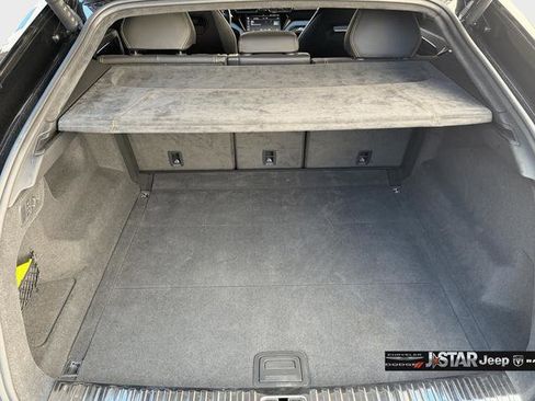 Used 2021 Lamborghini Urus image 19