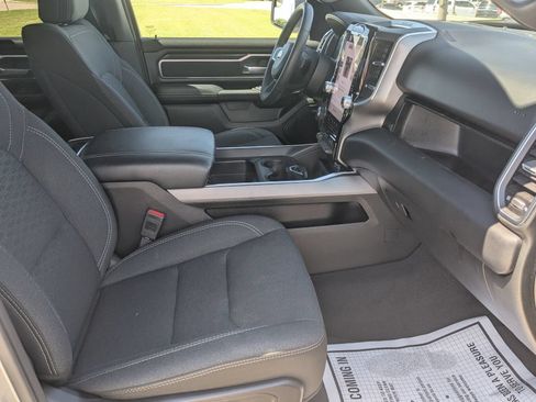 Used 2025 RAM 1500 Big Horn RWD image 38
