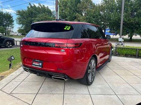 Used 2023 Land Rover Range Rover Sport SE Dynamic AWD/4WD image 11