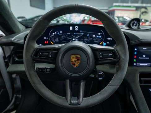 Used 2022 Porsche Taycan GTS AWD/4WD image 14