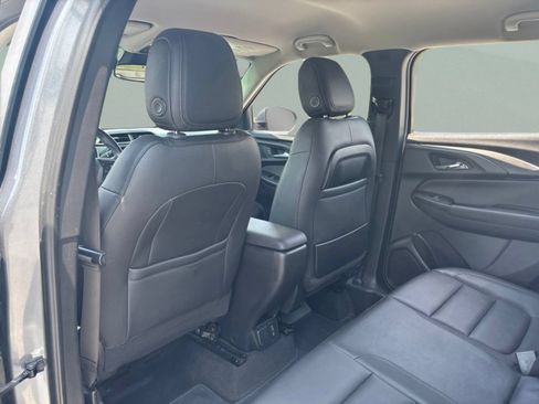 Used 2021 Chevrolet TrailBlazer LT w/ Premium Seating Package FWD image 23