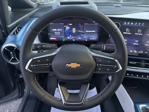 New 2026 Chevrolet Equinox EV LT w/ Convenience Package II FWD image 12