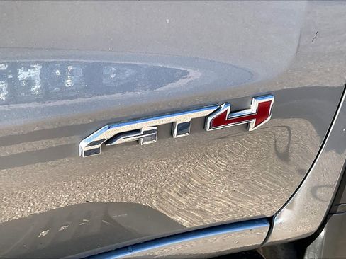 Used 2024 GMC Sierra 1500 AT4 w/ Technology Package image 30