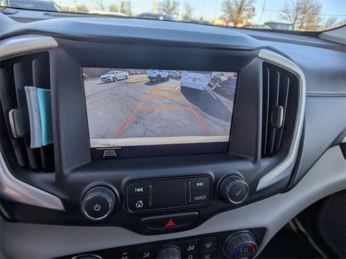 Used 2021 GMC Terrain SLT image 21