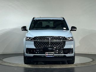 New 2026 Lincoln Navigator L Reserve AWD/4WD video 3
