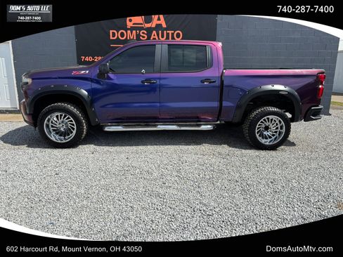 Used 2021 Chevrolet Silverado 1500 LT Trail Boss AWD/4WD image 1