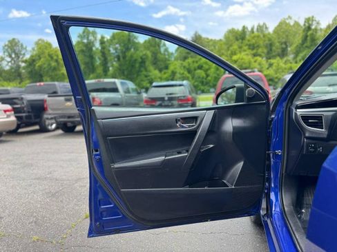 Used 2016 Toyota Corolla S Premium FWD image 9