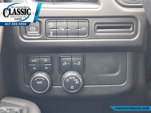 Used 2021 Chevrolet Tahoe Z71 AWD/4WD image 22