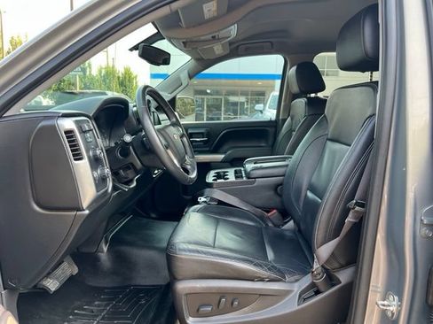 Used 2017 Chevrolet Silverado 1500 LT w/ All Star Edition AWD/4WD image 16
