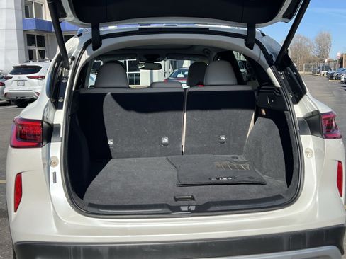 Used 2019 INFINITI QX50 Luxe w/ Navigation Package image 28