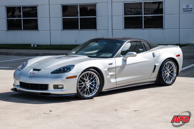 Used 2011 Chevrolet Corvette ZR1 w/ Preferred Equipment Group RWD image 41