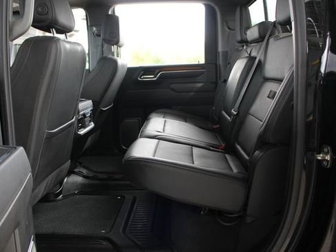 Used 2024 GMC Sierra 2500 Denali w/ Denali Reserve Package image 32