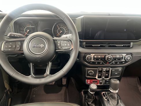 New 2025 Jeep Gladiator Mojave AWD/4WD image 12