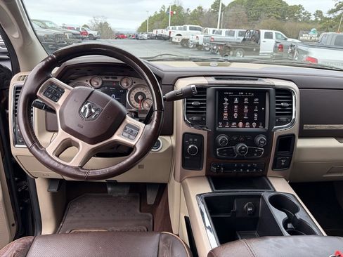 Used 2015 RAM 3500 Laramie Longhorn image 9