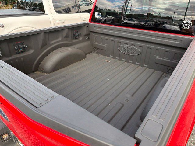 Used 2020 Ford F150 XLT w/ Equipment Group 302A Luxury AWD/4WD image 9